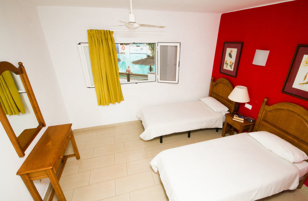 Apartamentos Parque Tropical En Lanzarote Puerto del Carmen (Lanzarote) Exterior foto