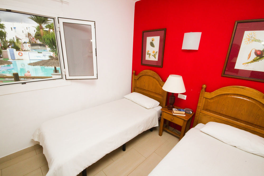 Apartamentos Parque Tropical En Lanzarote Puerto del Carmen (Lanzarote) Exterior foto