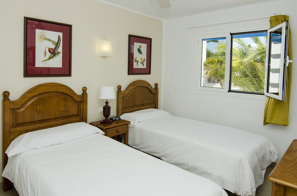 Apartamentos Parque Tropical En Lanzarote Puerto del Carmen (Lanzarote) Exterior foto